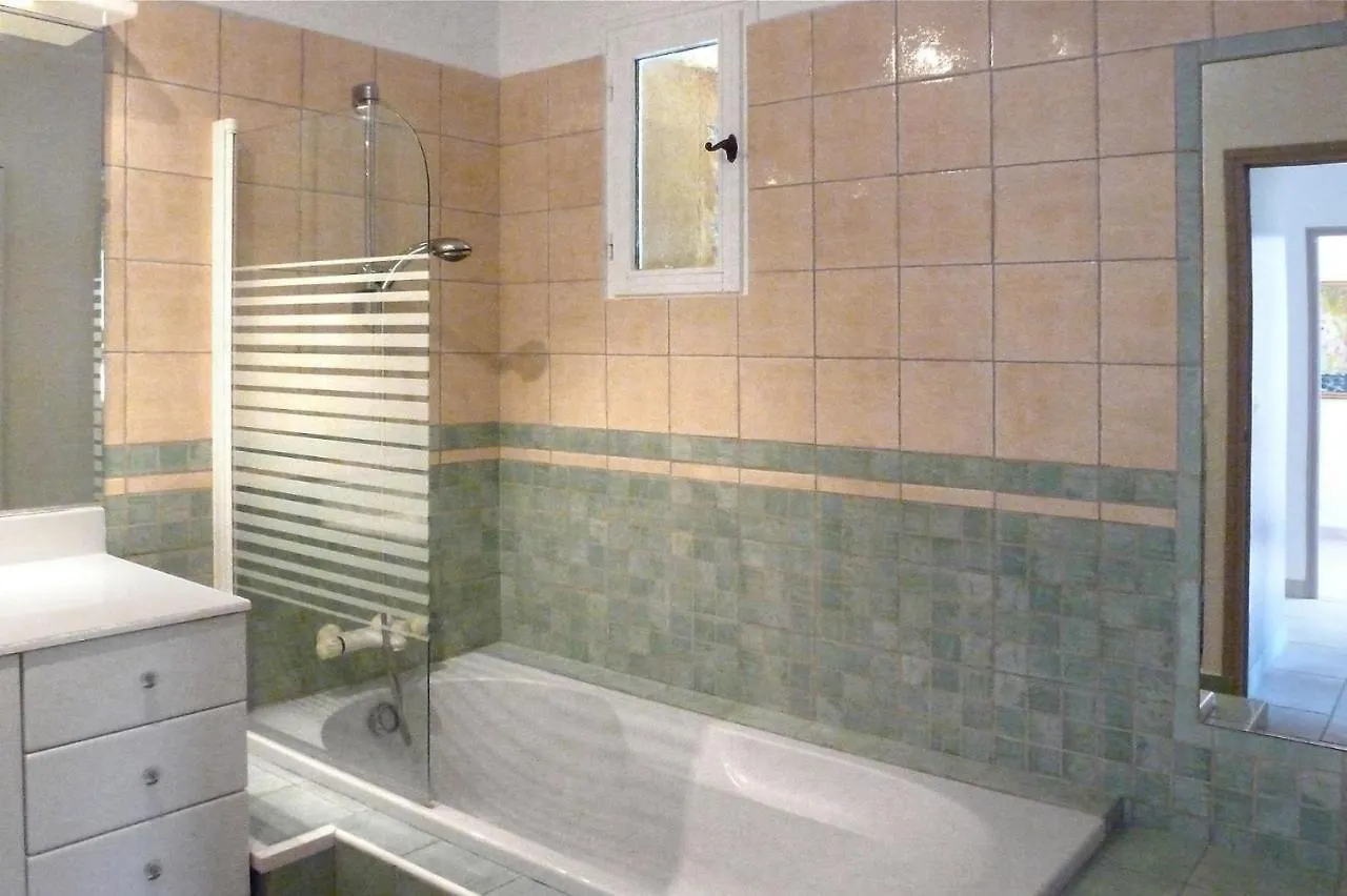 Charming Holiday Home With Garden And Private Pool, Puymeras France